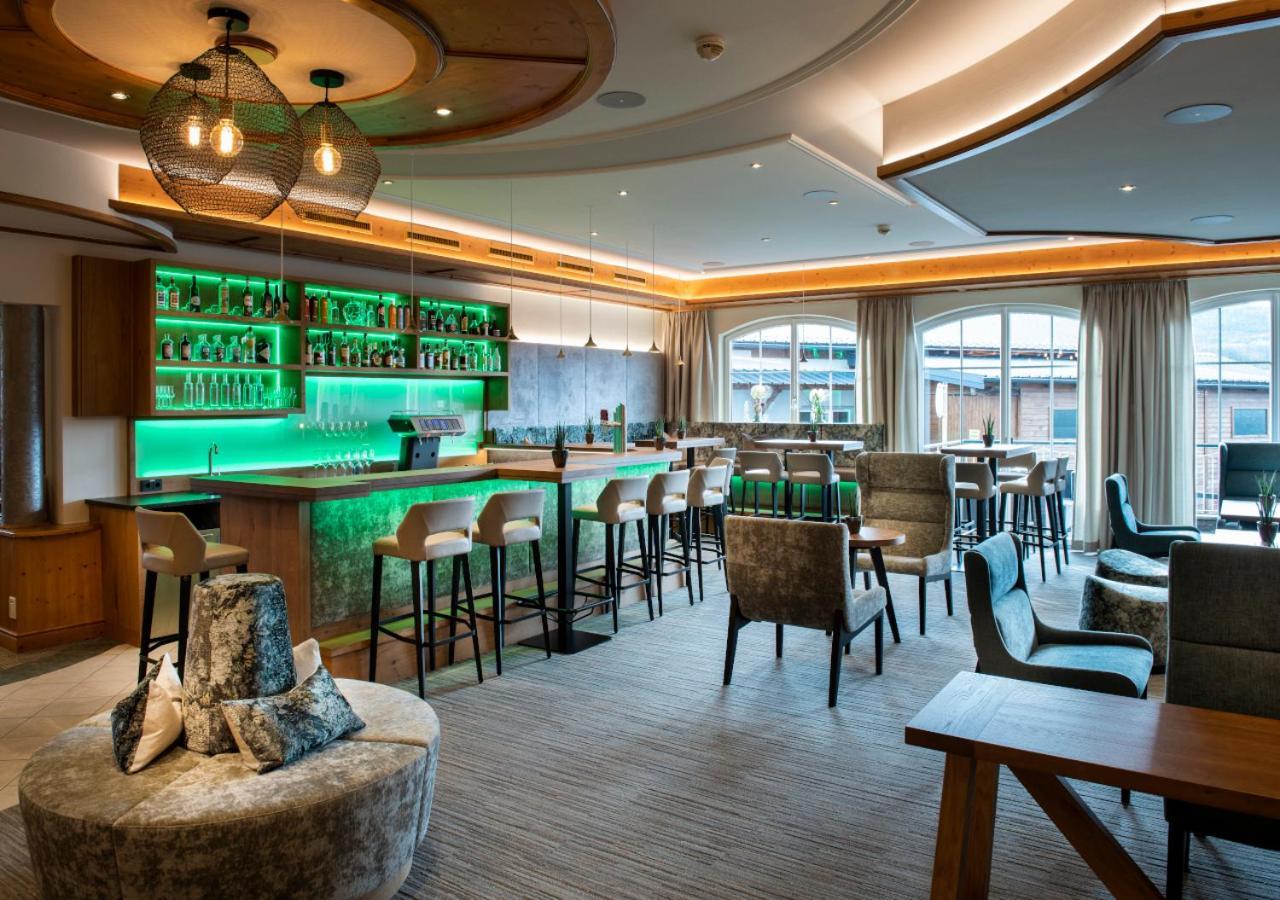 Hotel Koeniggut Wals-Siezenheim ภายนอก รูปภาพ